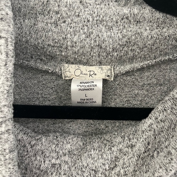 Cozy Grey Cowl Neck Sweater - Picture 4 of 5